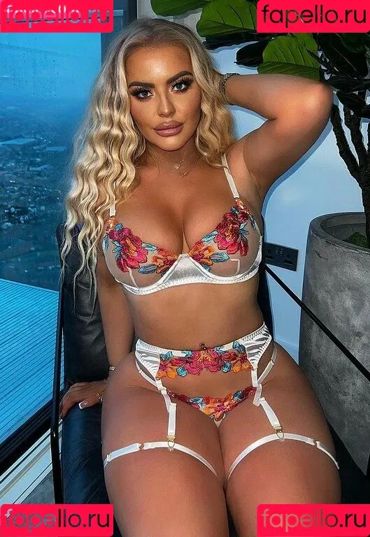 Mega Clarke Onlyfans Photo Gallery 