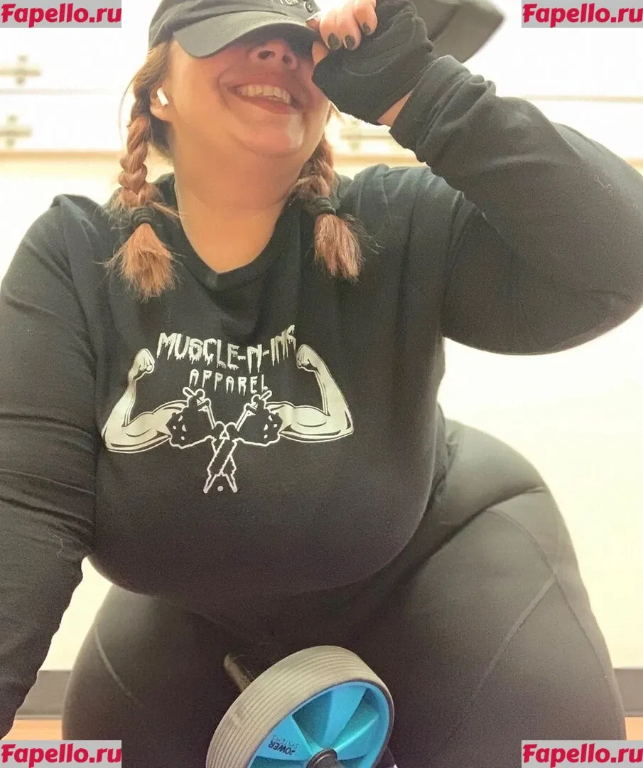 SueAnn Onlyfans Photo Gallery 