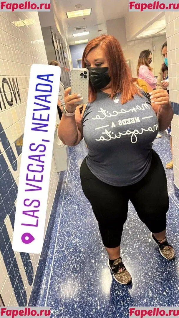 SueAnn Onlyfans Photo Gallery 
