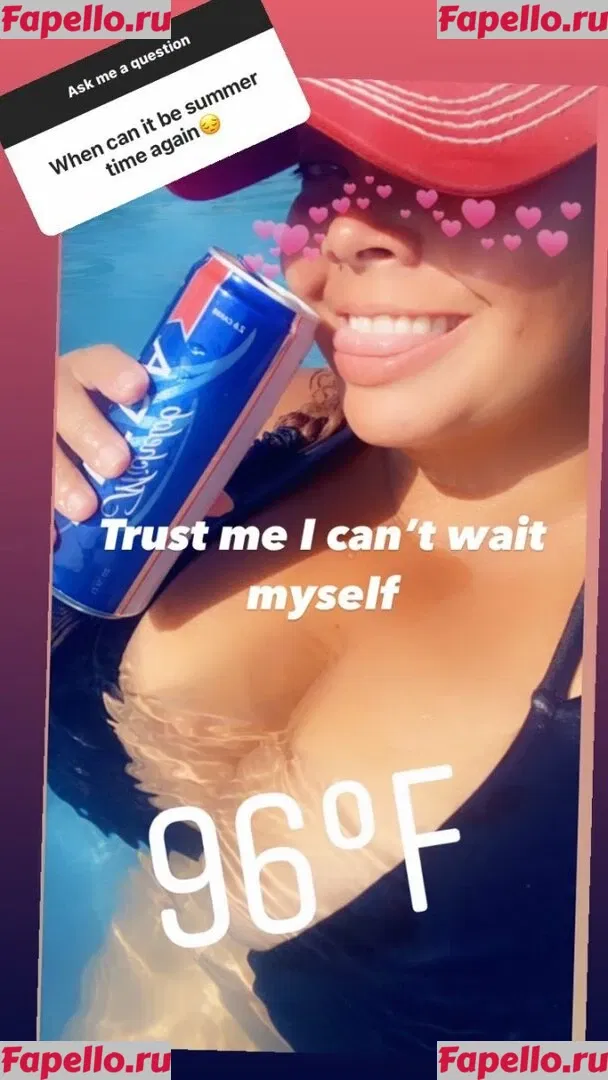 SueAnn Onlyfans Photo Gallery 