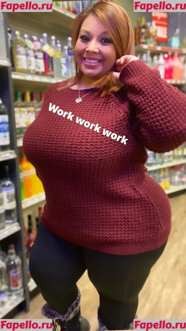 SueAnn Onlyfans Photo Gallery 
