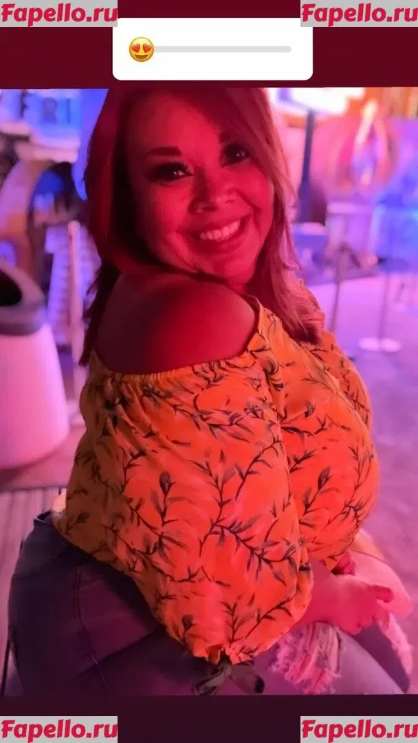 SueAnn Onlyfans Photo Gallery 