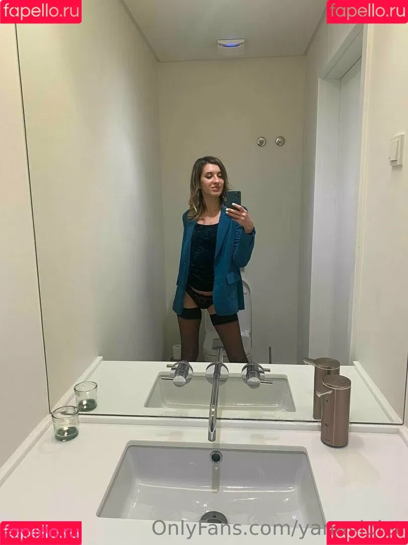 yanaviolet Onlyfans Photo Gallery 