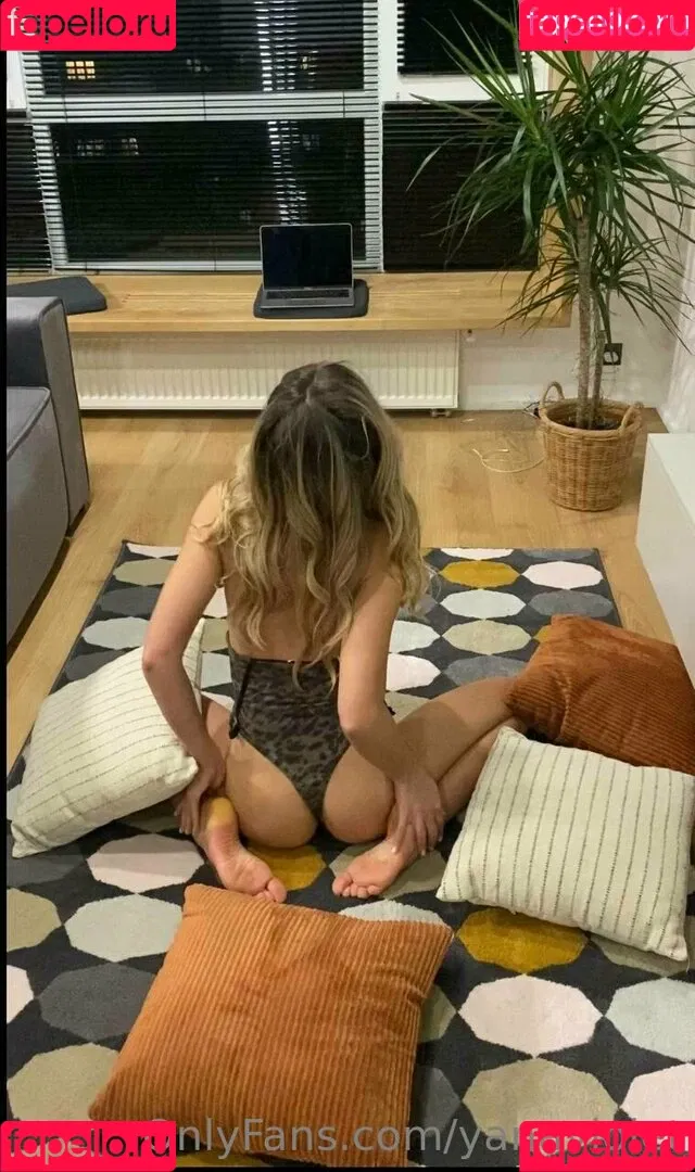 yanaviolet Onlyfans Photo Gallery 