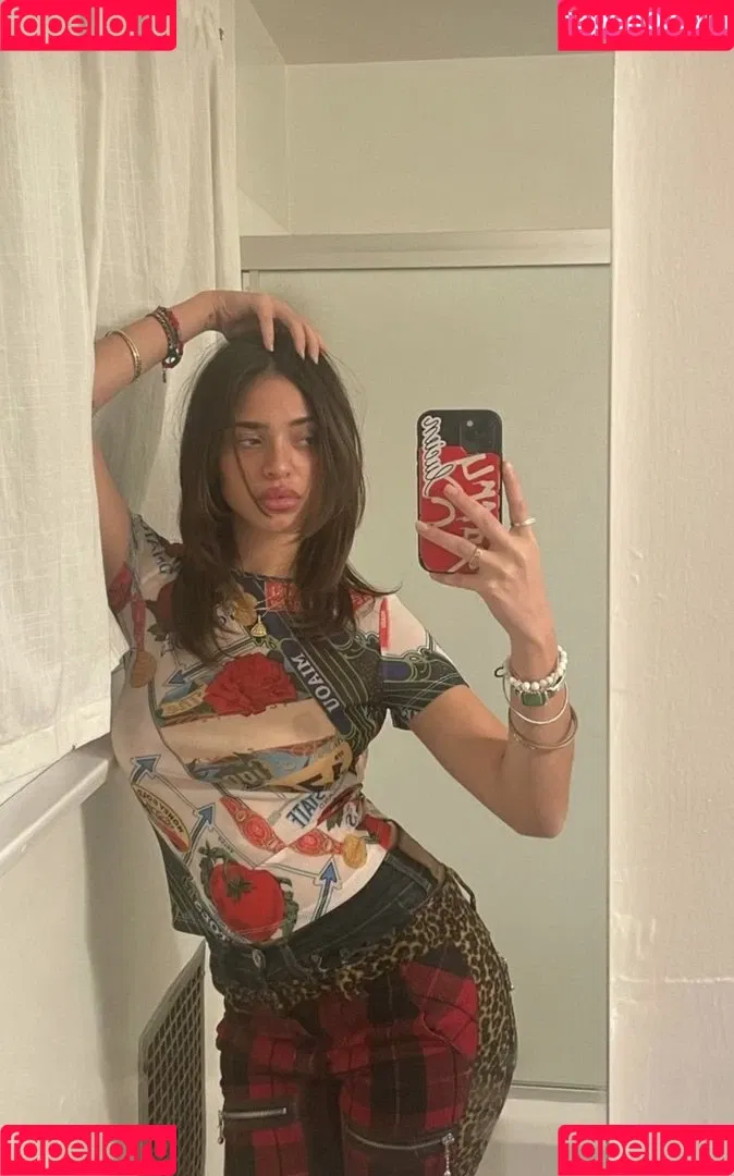 Luna Blaise Onlyfans Photo Gallery 