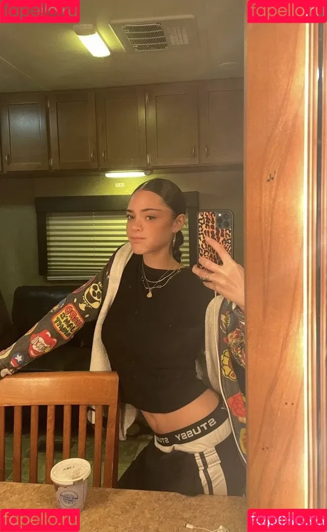 Luna Blaise Onlyfans Photo Gallery 