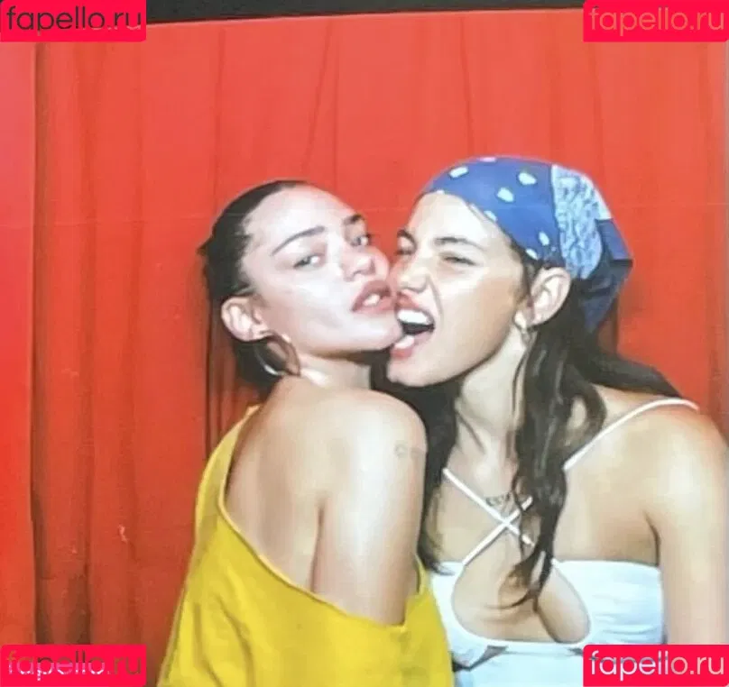 Luna Blaise Onlyfans Photo Gallery 