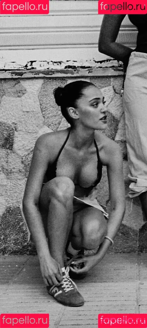 Luna Blaise Onlyfans Photo Gallery 