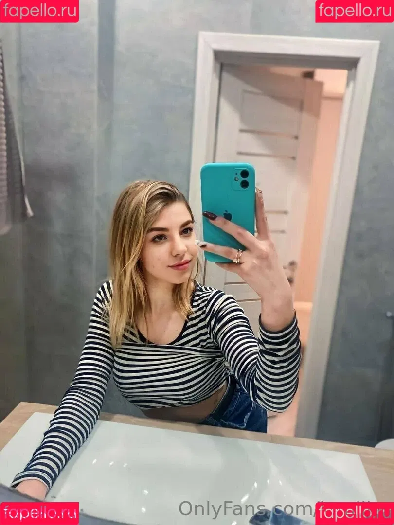 milena_shine Onlyfans Photo Gallery 
