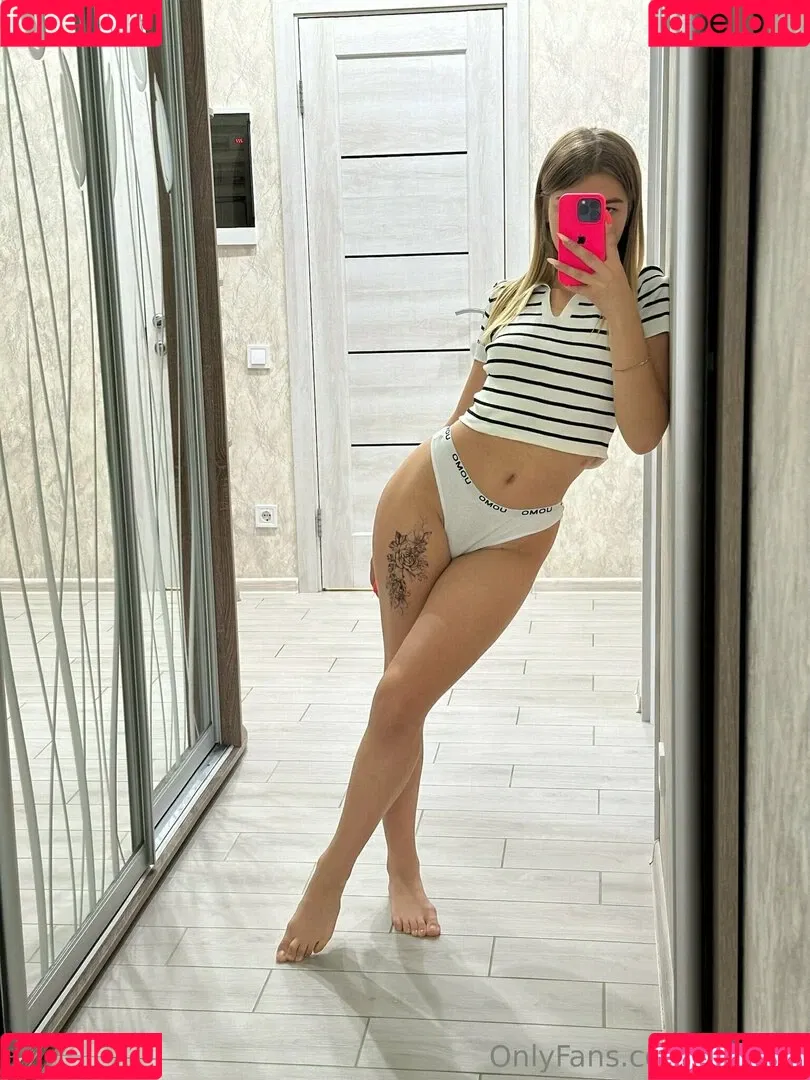 milena_shine Onlyfans Photo Gallery 