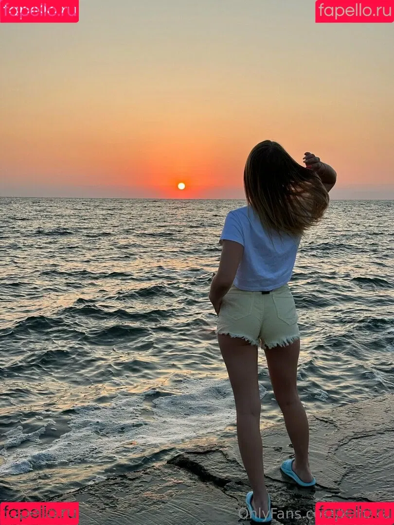 milena_shine Onlyfans Photo Gallery 