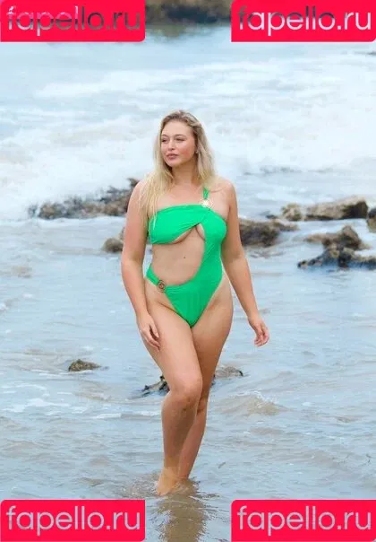 iskra Onlyfans Photo Gallery 