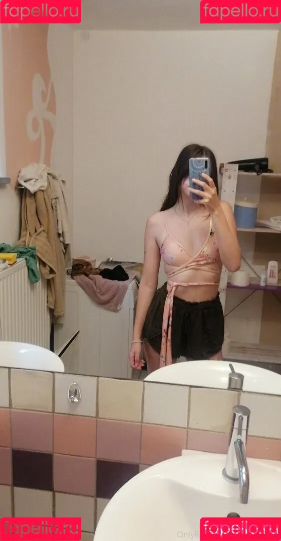 laly911_free Onlyfans Photo Gallery 