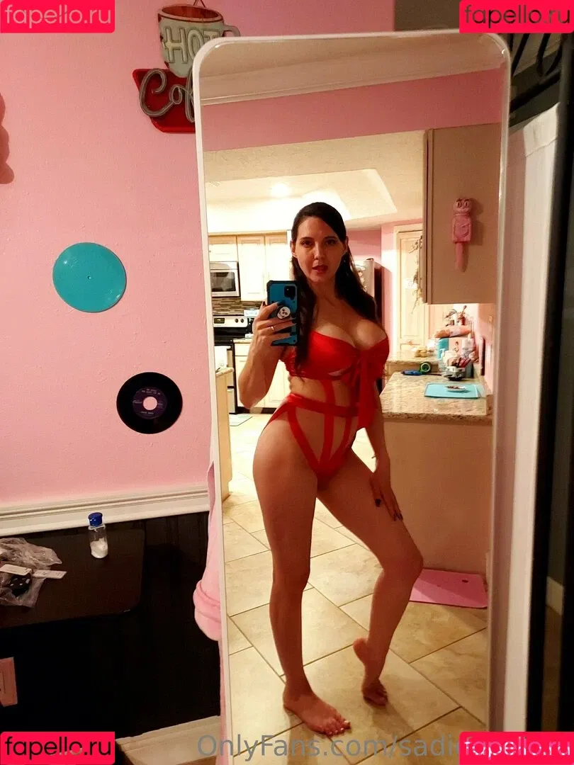 sadieholmes Onlyfans Photo Gallery 