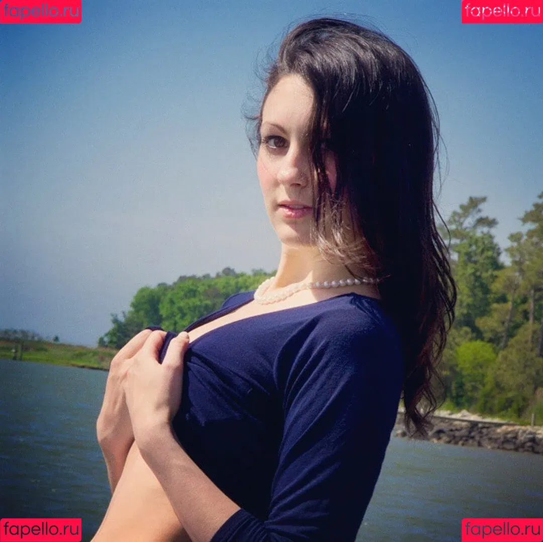 thatdarn_foxx Onlyfans Photo Gallery 