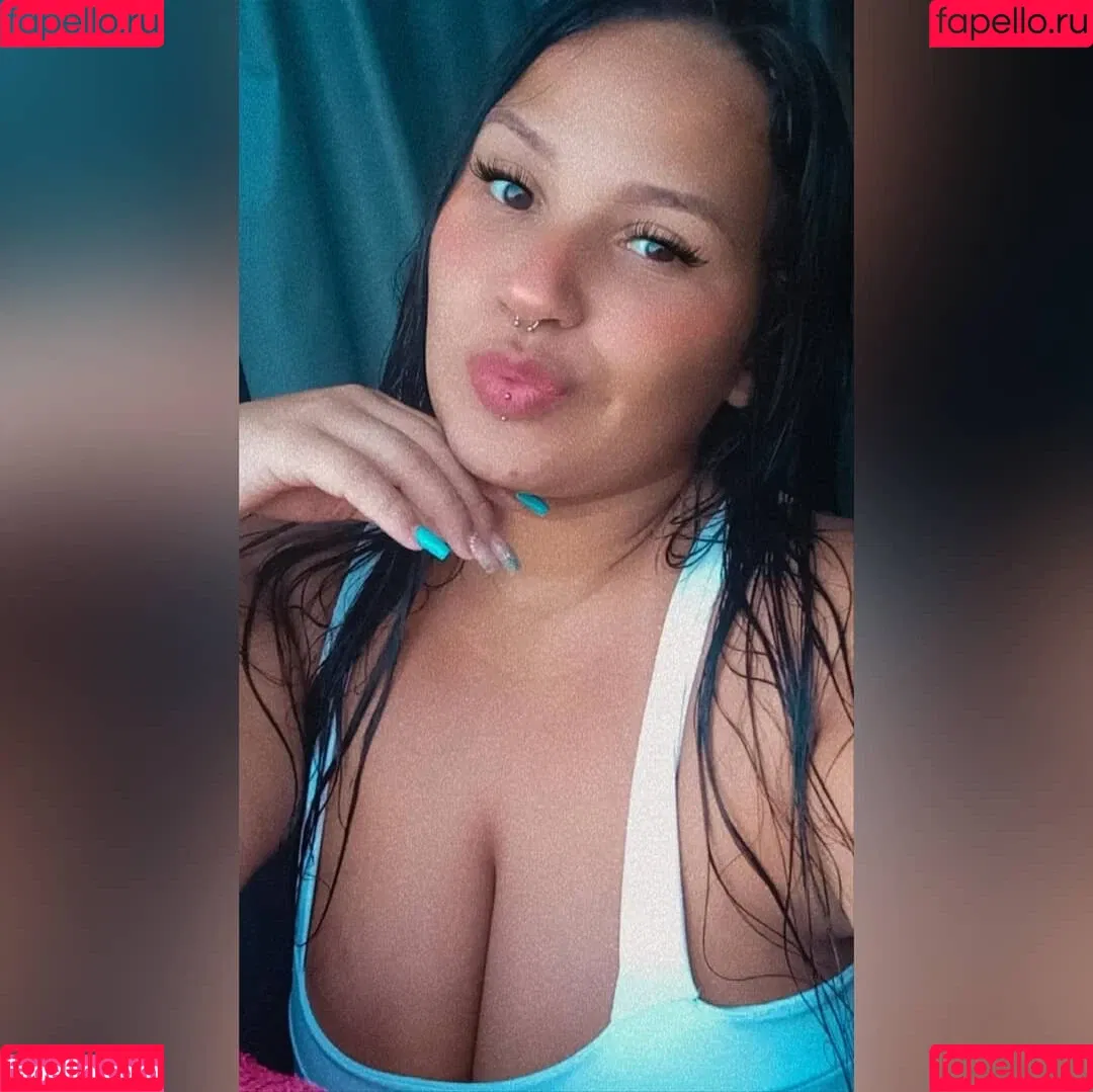 Adriane Esteves Onlyfans Photo Gallery 