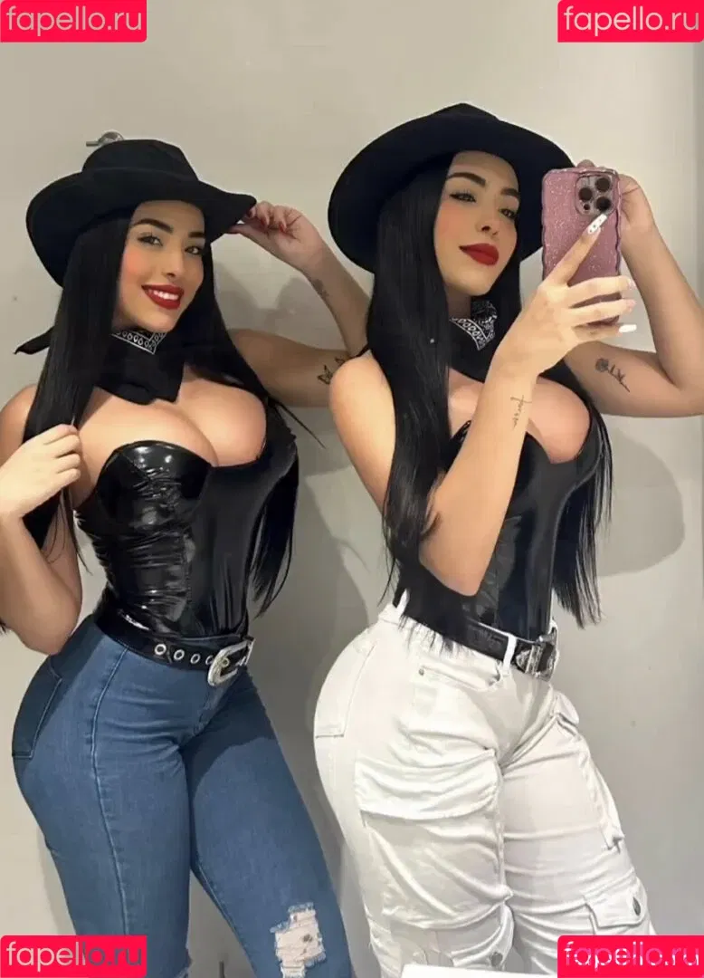 Gêmeas Abello Onlyfans Photo Gallery 