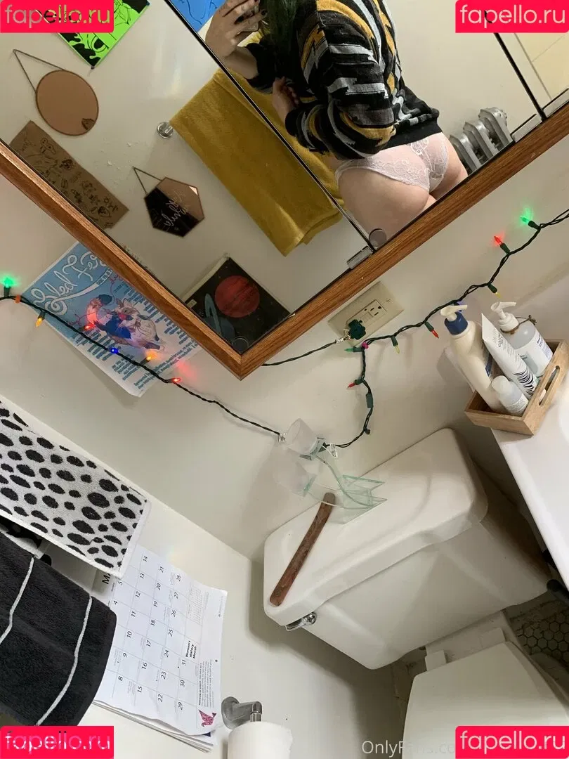 cutiekatw Onlyfans Photo Gallery 
