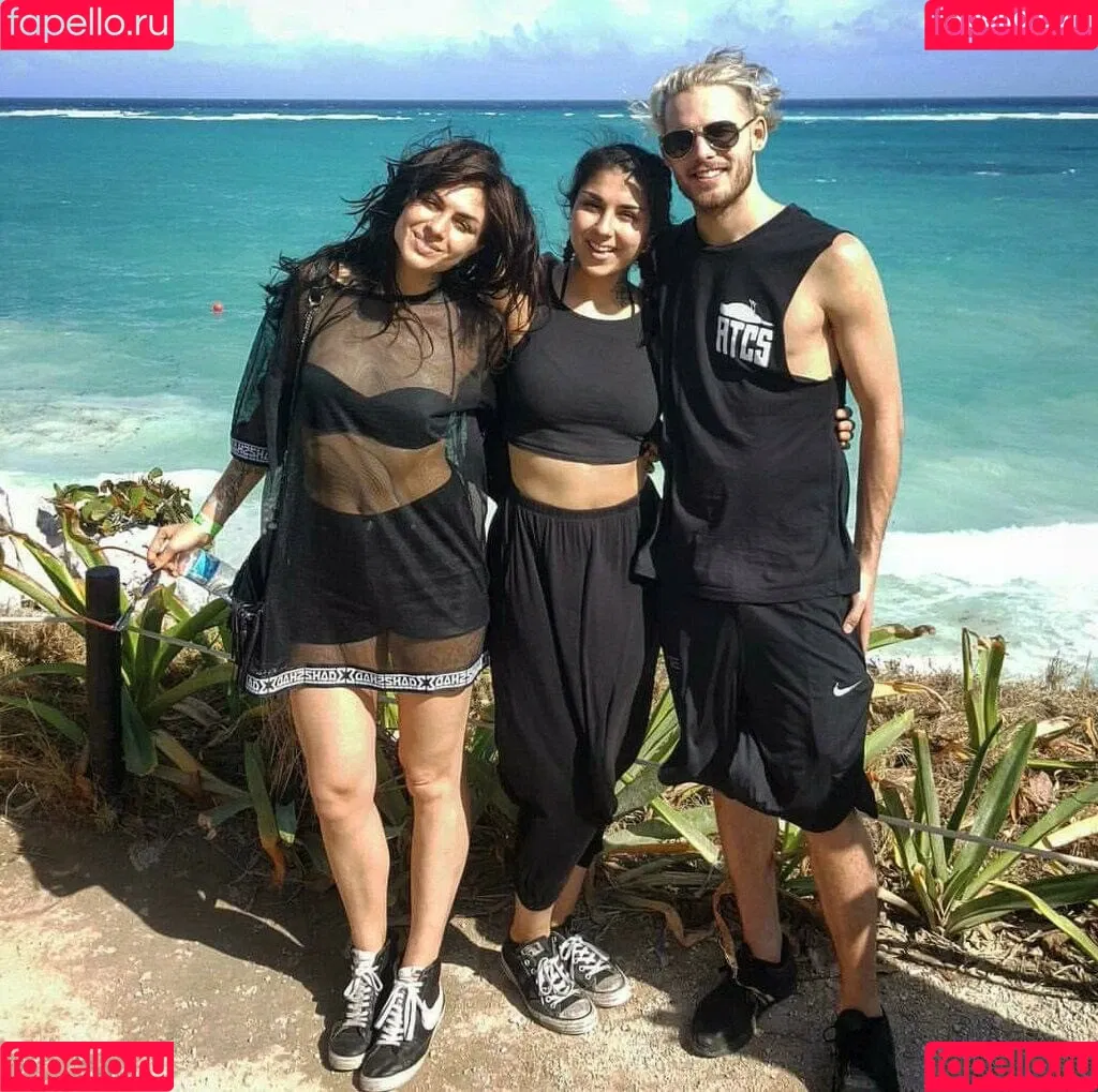 Krewella Onlyfans Photo Gallery 