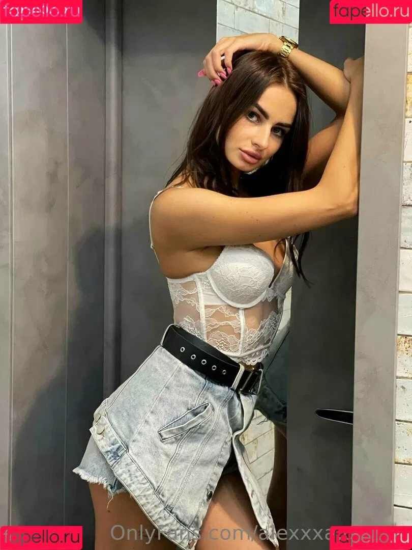 alexxxa.queen Onlyfans Photo Gallery 