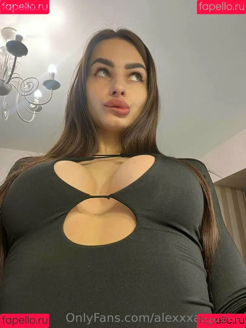 alexxxa.queen Onlyfans Photo Gallery 