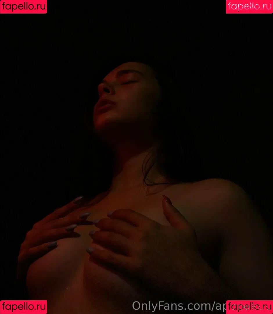 Apofigeaa Onlyfans Photo Gallery 