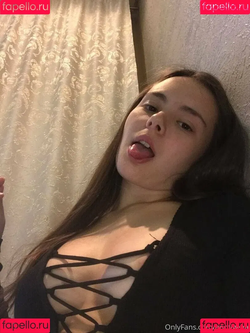Apofigeaa Onlyfans Photo Gallery 
