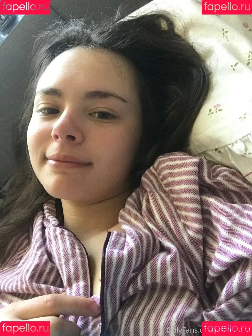 Apofigeaa Onlyfans Photo Gallery 