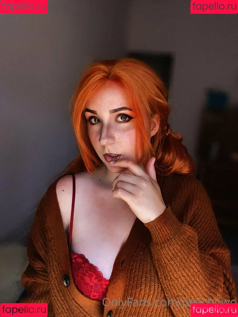peachowo Onlyfans Photo Gallery 