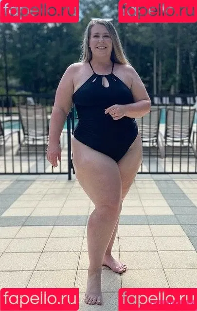 MzPoke Onlyfans Photo Gallery 