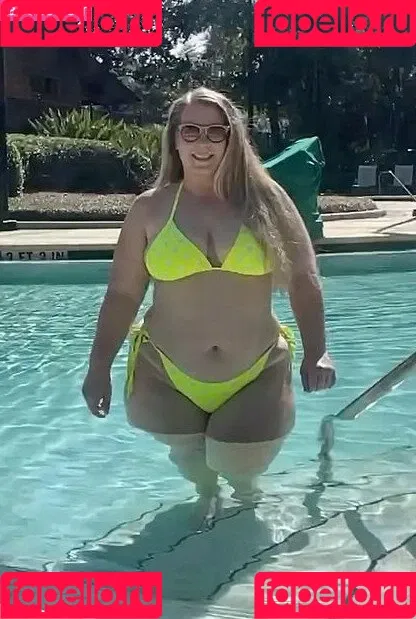 MzPoke Onlyfans Photo Gallery 