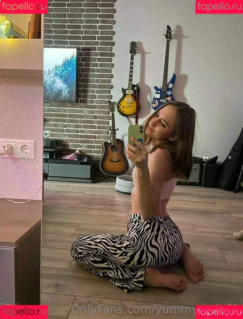 yummy_kris69 Onlyfans Photo Gallery 