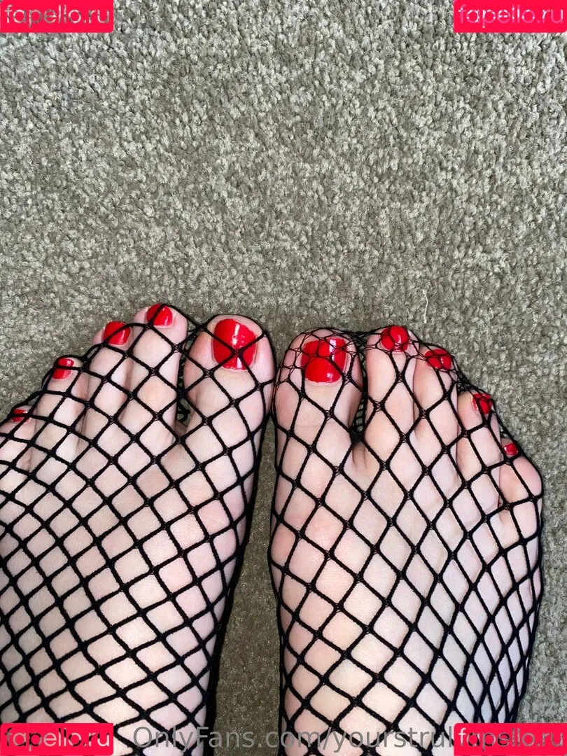 yourstrulymsfeet Onlyfans Photo Gallery 