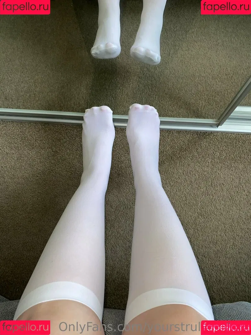 yourstrulymsfeet Onlyfans Photo Gallery 