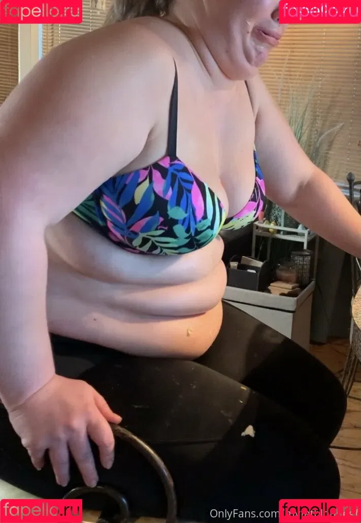 myfatblondegf Onlyfans Photo Gallery 