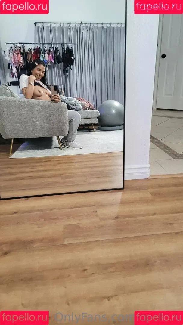 Jada Kai Onlyfans Photo Gallery 