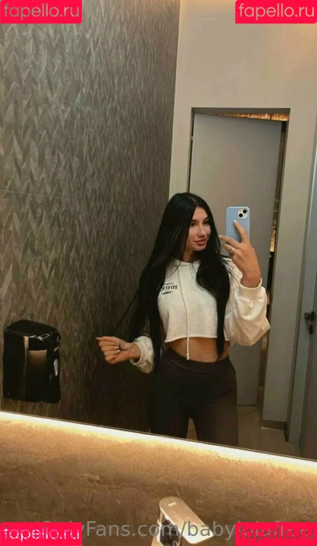 babylolafree Onlyfans Photo Gallery 