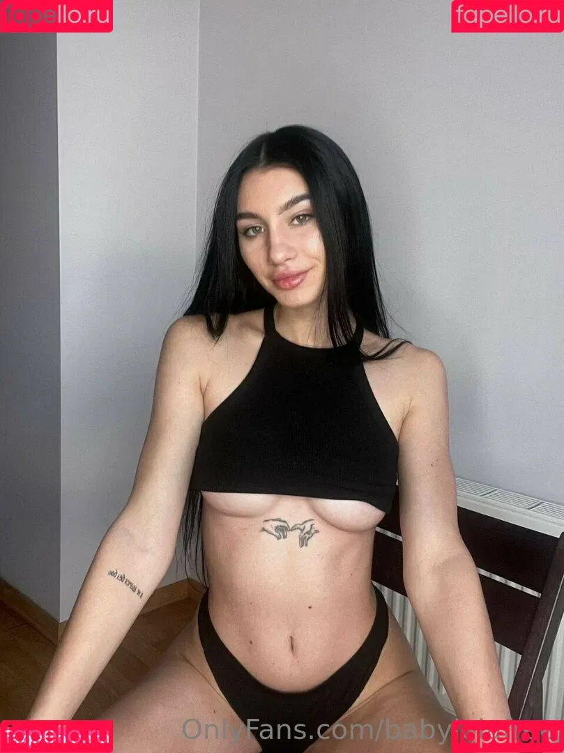 babylolafree Onlyfans Photo Gallery 