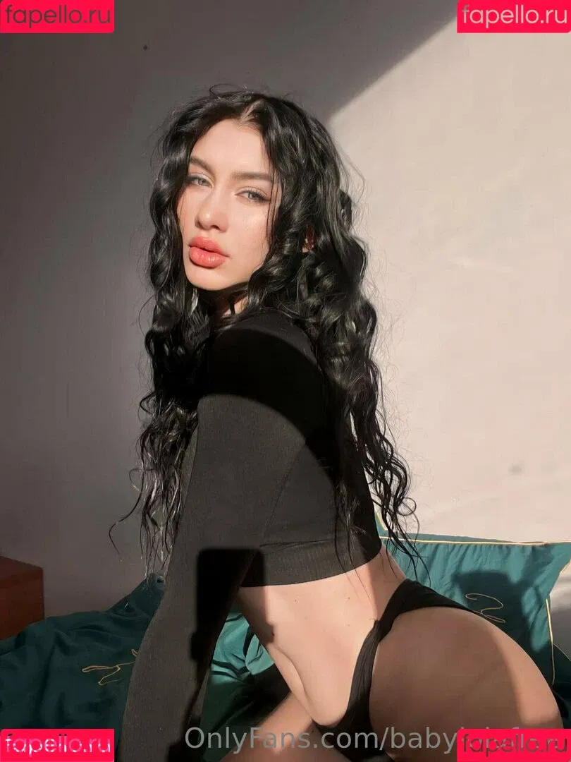 babylolafree Onlyfans Photo Gallery 