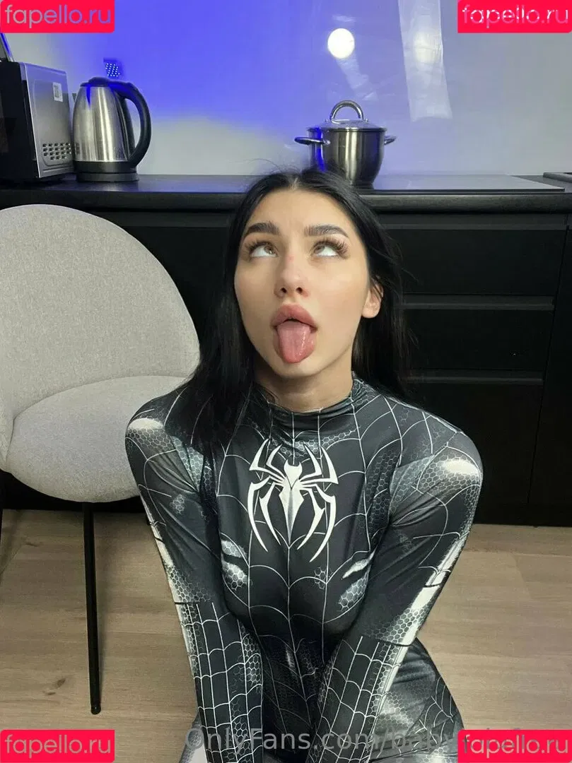 babylolafree Onlyfans Photo Gallery 