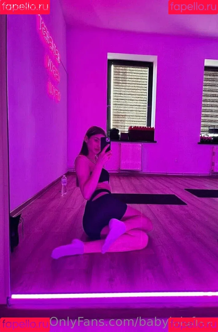 babylolafree Onlyfans Photo Gallery 