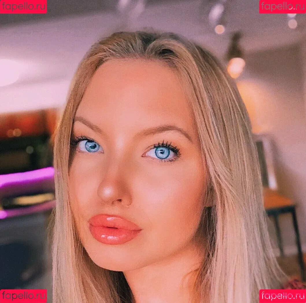 Taylor Drew Onlyfans Photo Gallery 