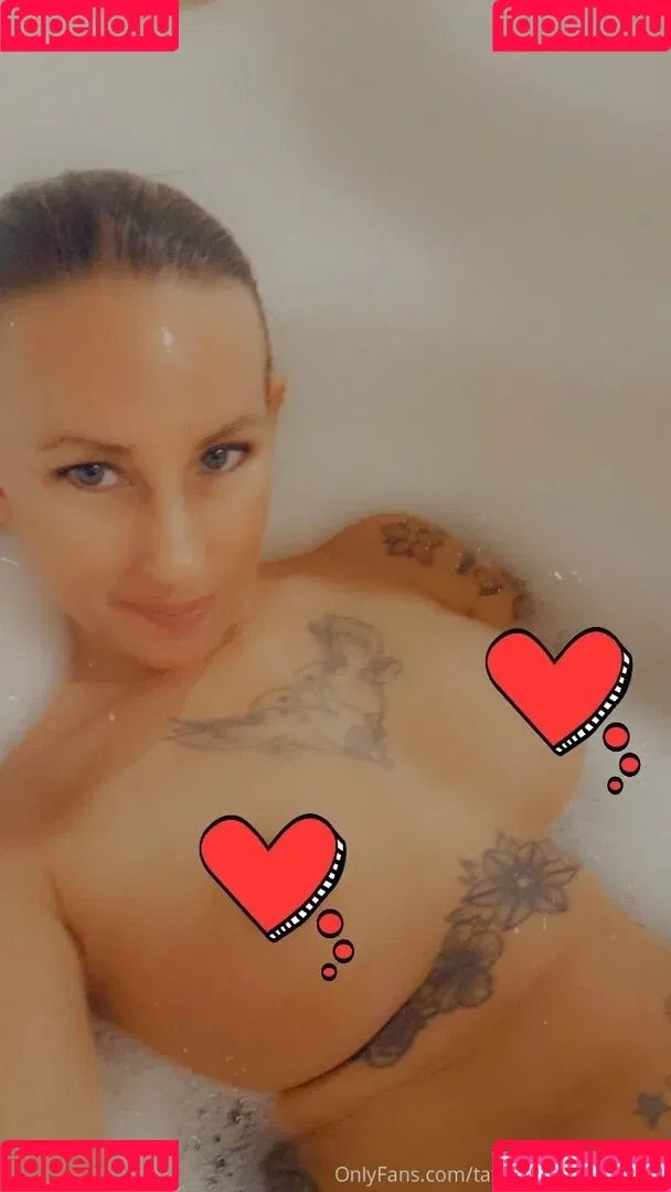 tattedlilmomma1990 Onlyfans Photo Gallery 