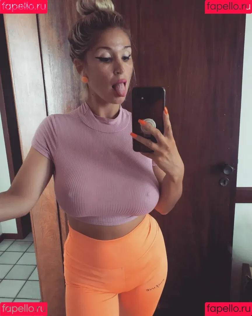 Aniita Muhlemann Onlyfans Photo Gallery 