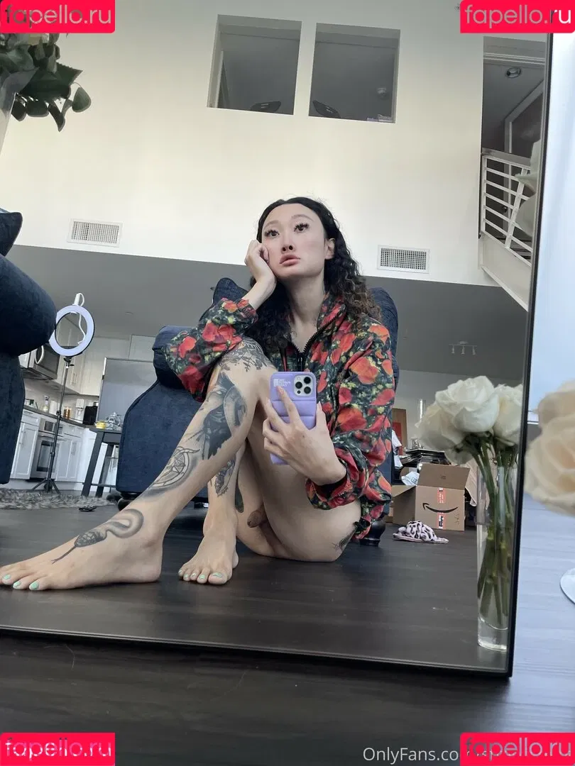 Billie Beaumont Strawisdead Onlyfans Photo Gallery 