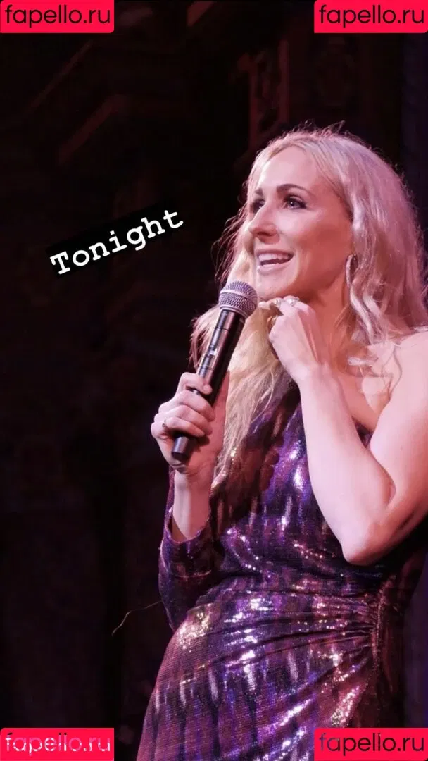 Nikki Glaser Onlyfans Photo Gallery 