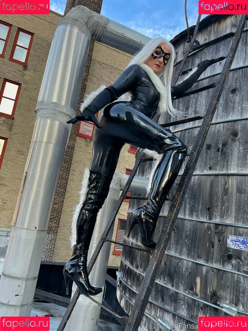hollytwolf Onlyfans Photo Gallery 