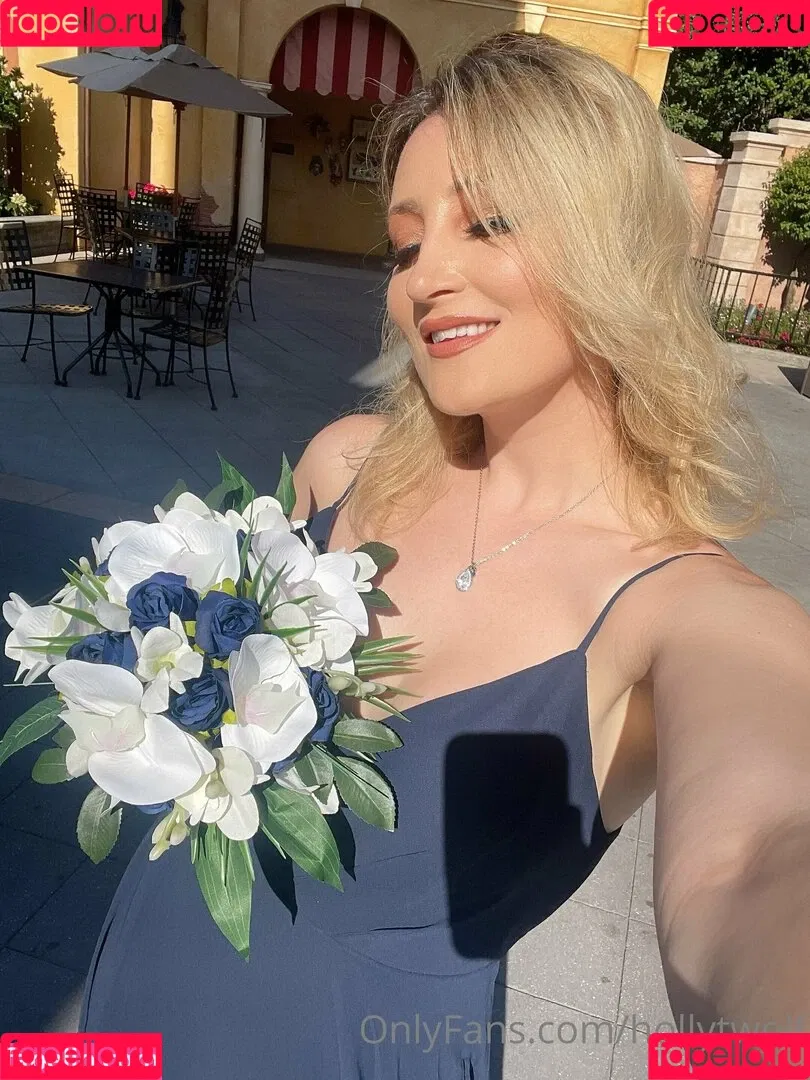 hollytwolf Onlyfans Photo Gallery 
