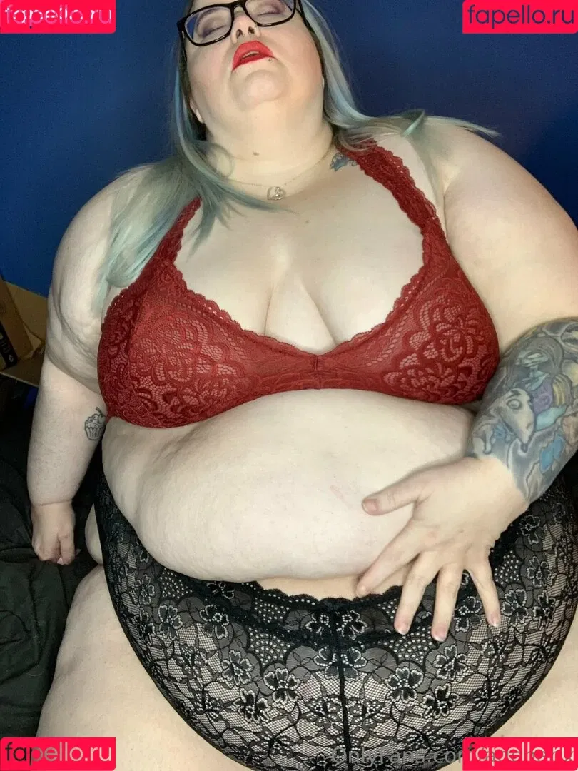 adenahx Onlyfans Photo Gallery 