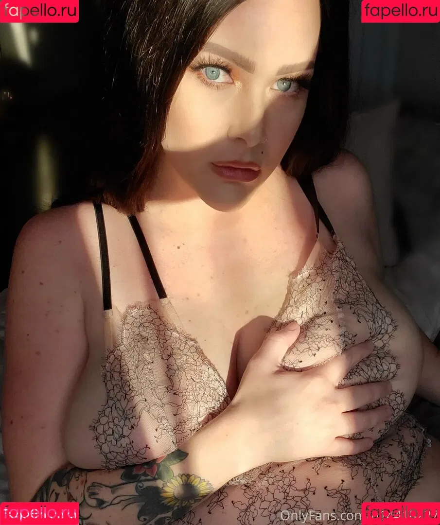 midnightxxxmoon Onlyfans Photo Gallery 